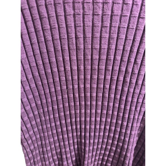 ๐ 2/$20 ๐ Dark Purple Ann Taylor Waffle Pattern Long Sleeve Sweater sz L - Picture 2 of 4